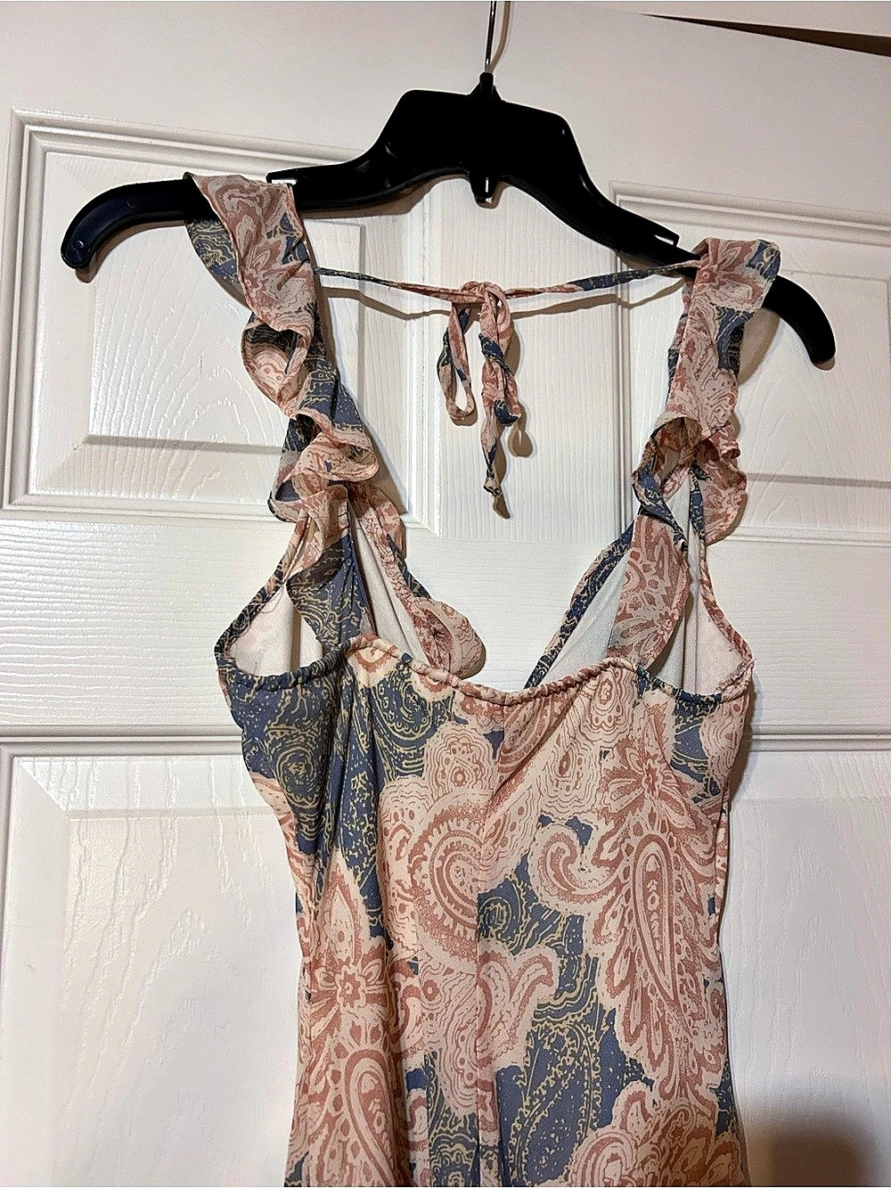 Pastel Paisley Maxi Dress - Picture 3 of 4